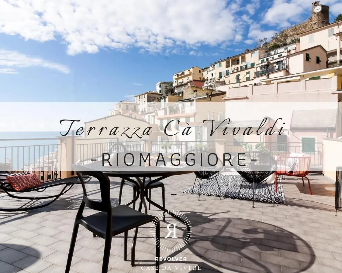 דירות ריומאג'ורה Ca Vivaldi Penthouse 5Terreparco