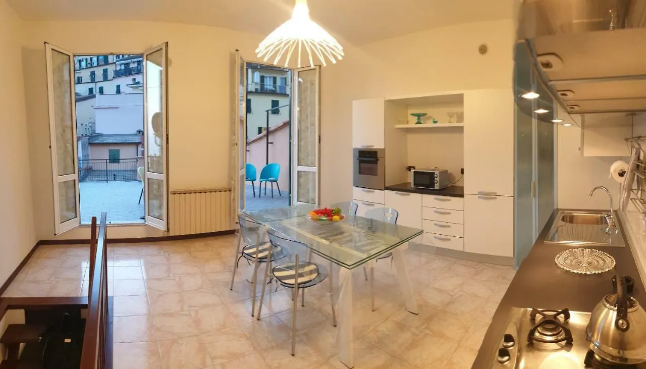 דירות ריומאג'ורה Ca Vivaldi Penthouse 5Terreparco